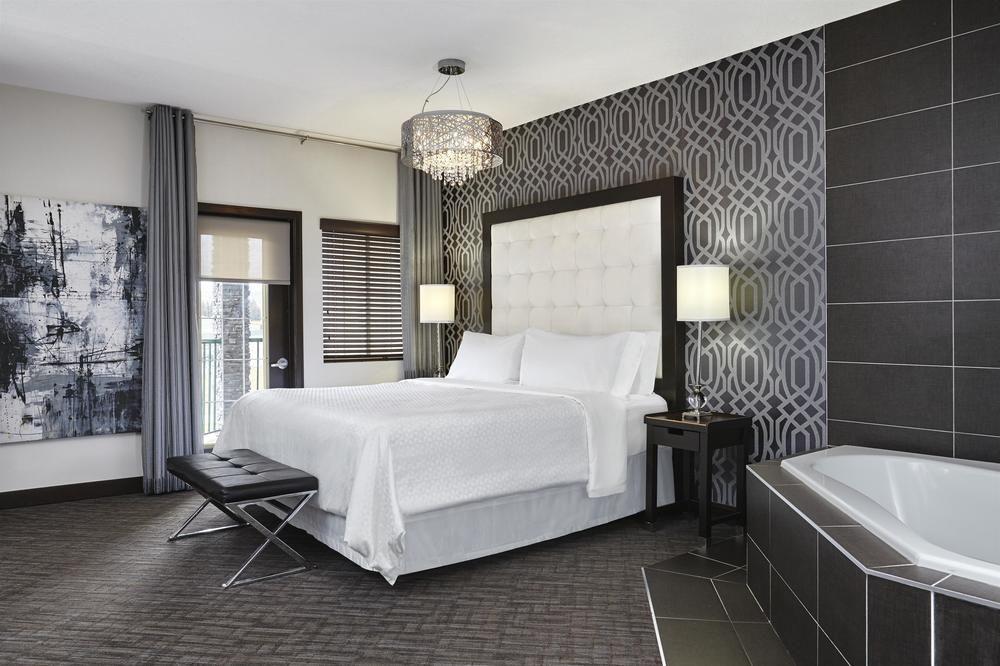 Four Points By Sheraton Hotel & Suites Calgary West Dış mekan fotoğraf